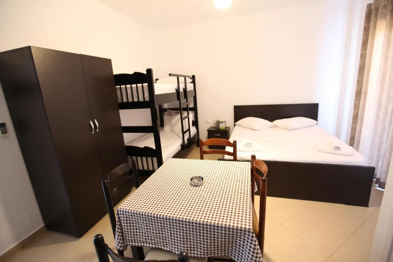 Vila Enea Ksamil Apartment