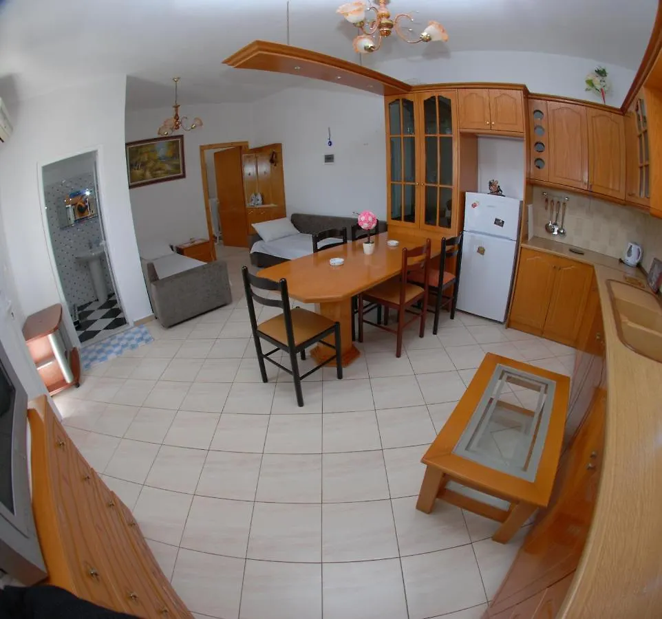 Apartment Vila Enea Ksamil Albania
